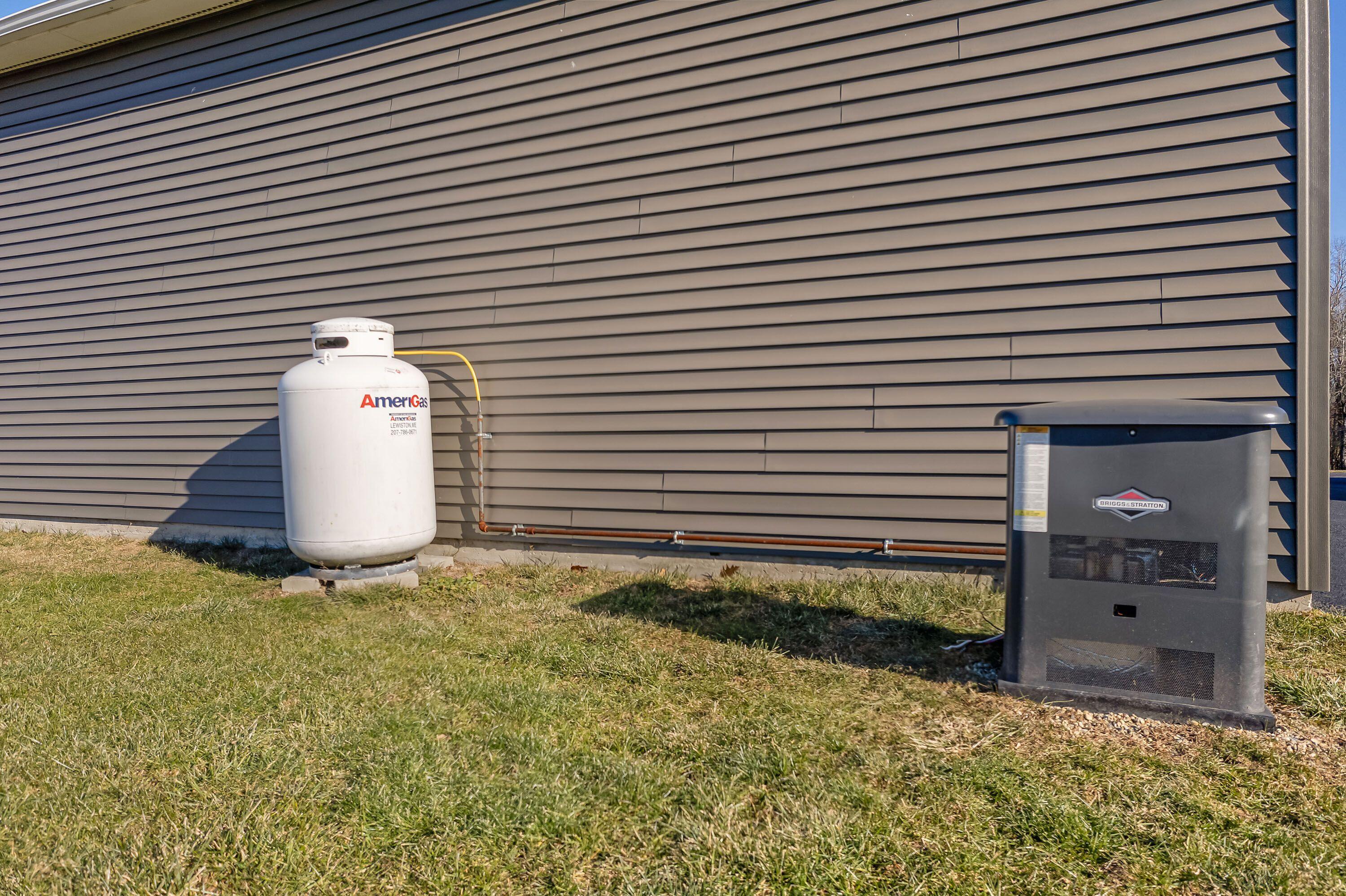 586 Foster Road Auburn ME 04210