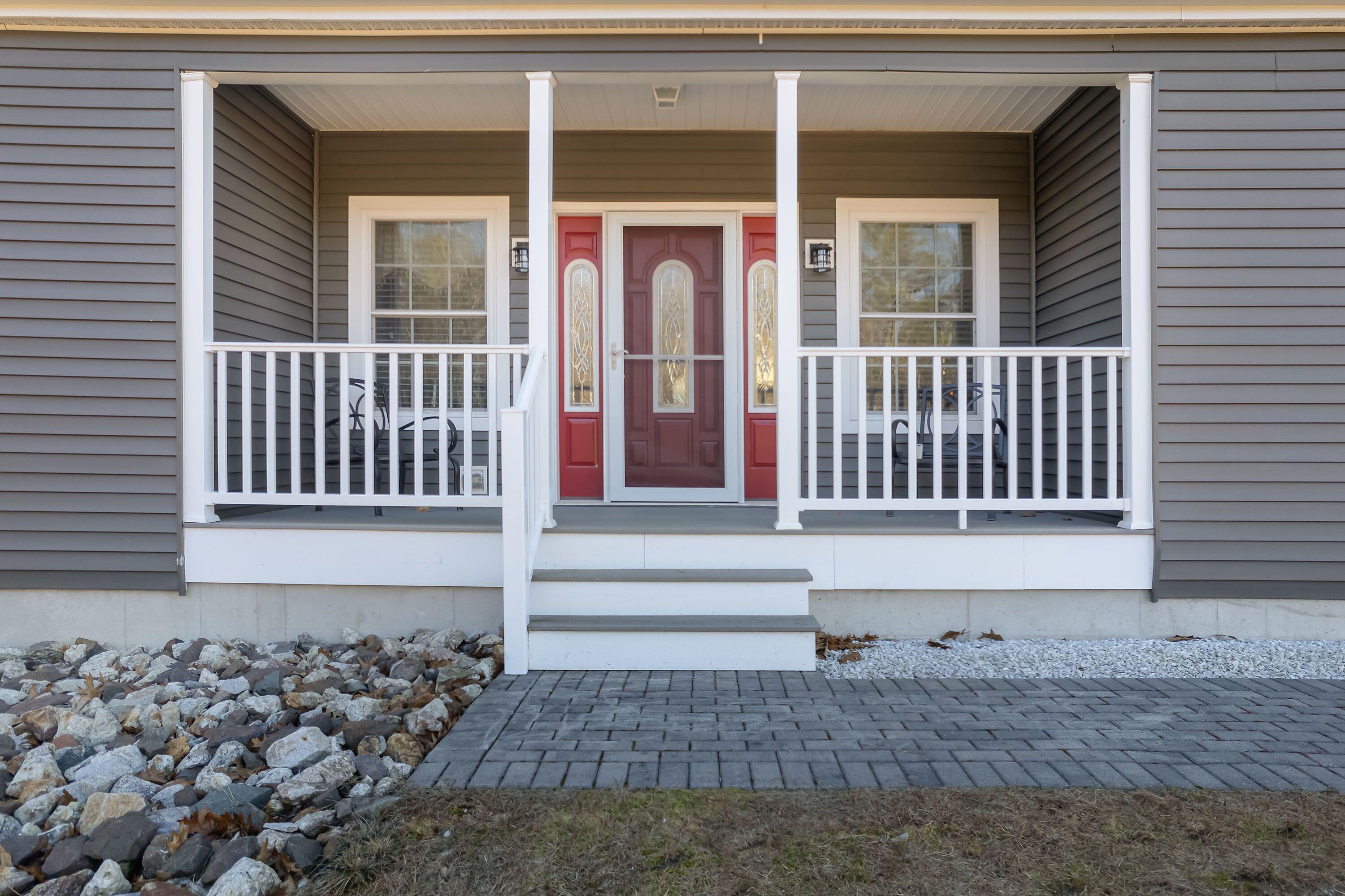 586 Foster Road Auburn ME 04210