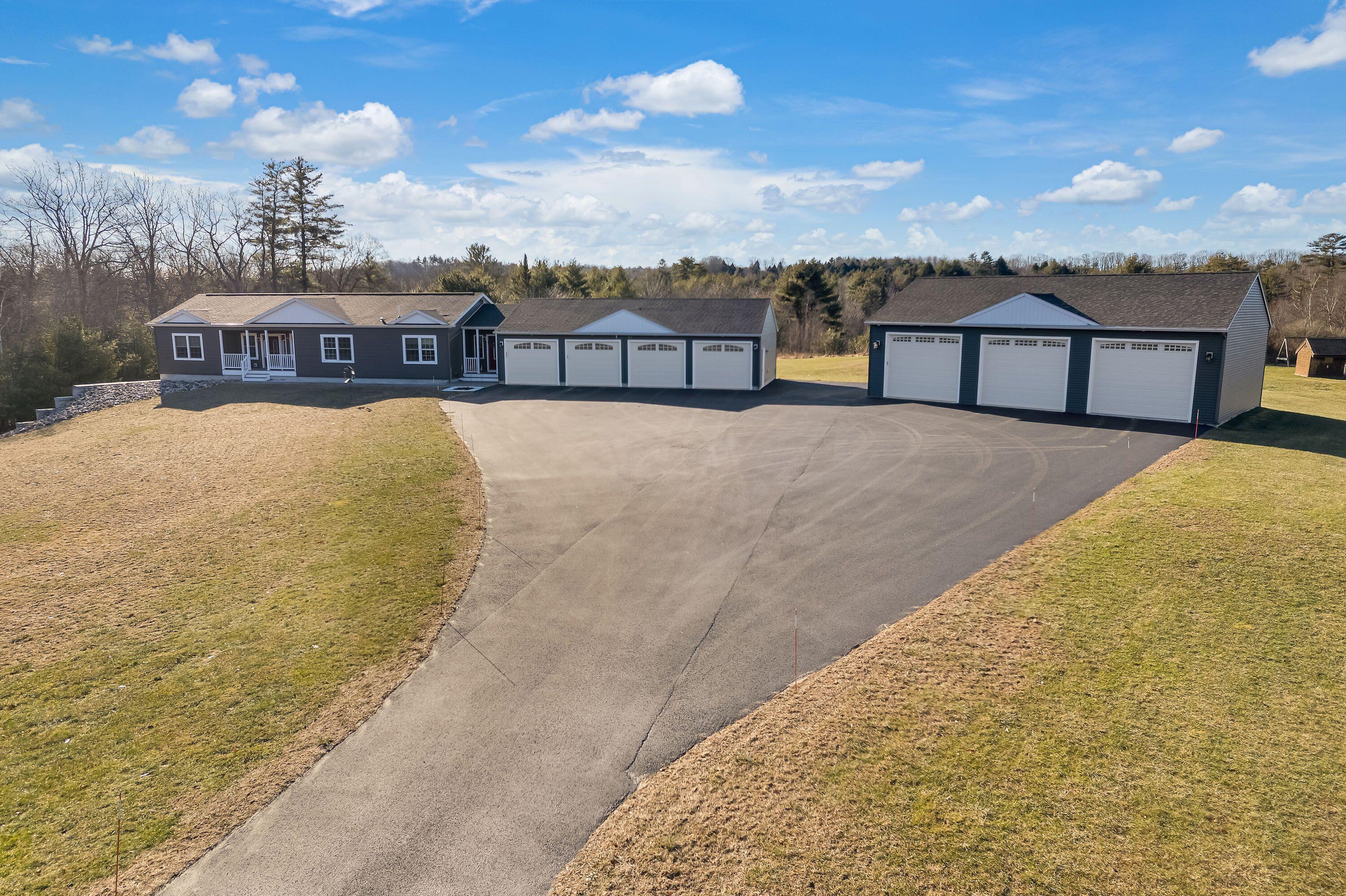 586 Foster Road Auburn ME 04210