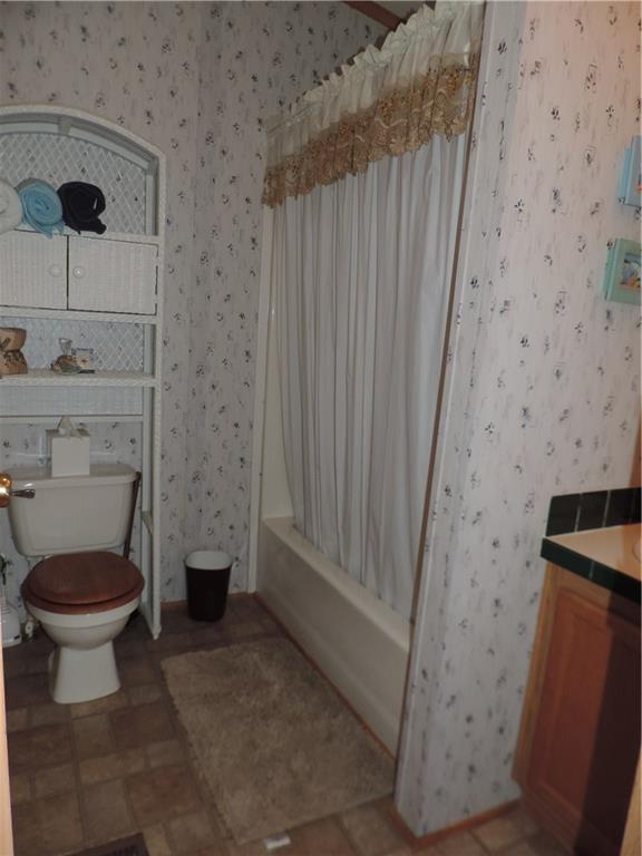26 Hackett Road Winterport ME 04496