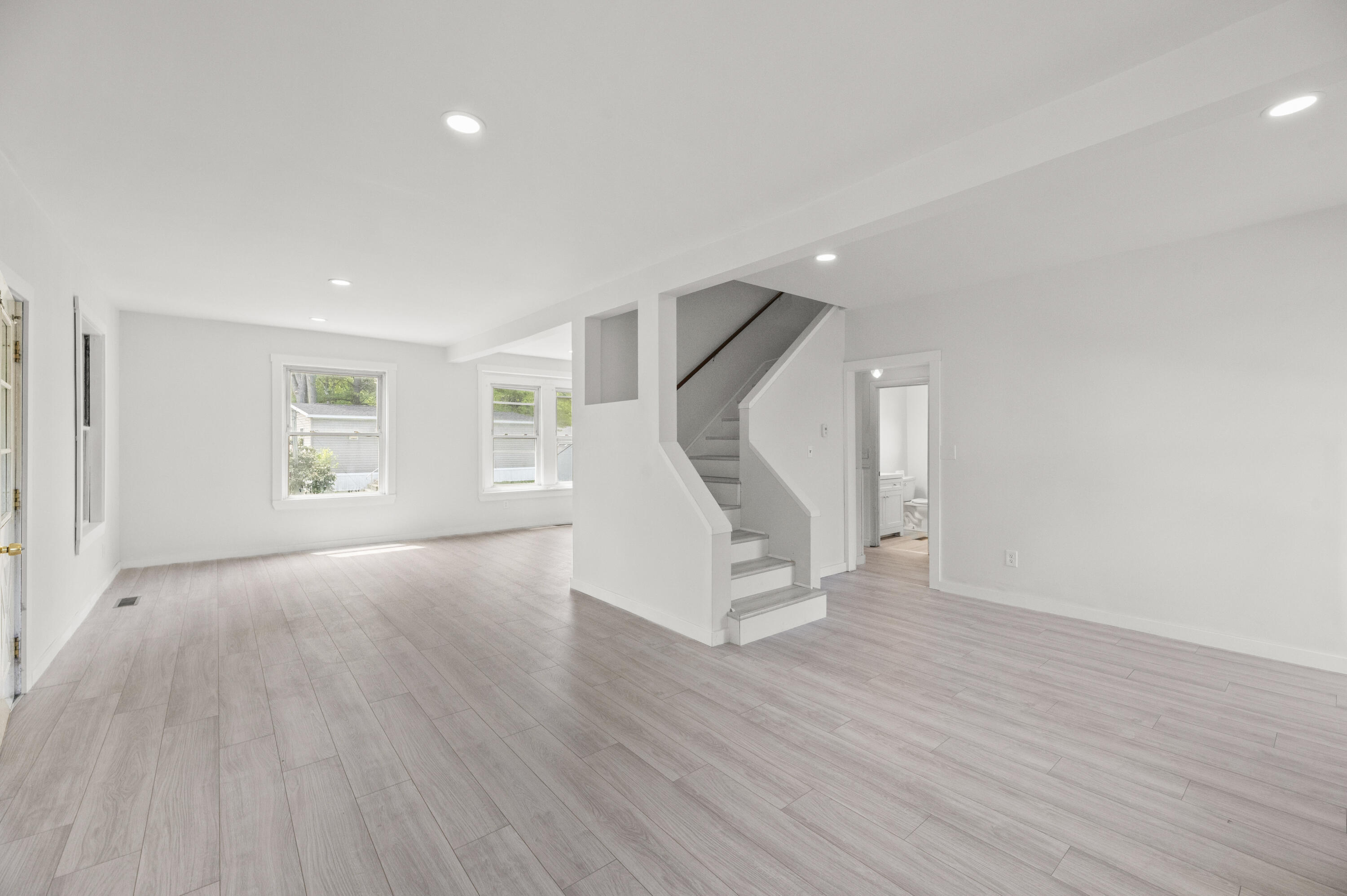 826 Riverside Augusta ME 04330