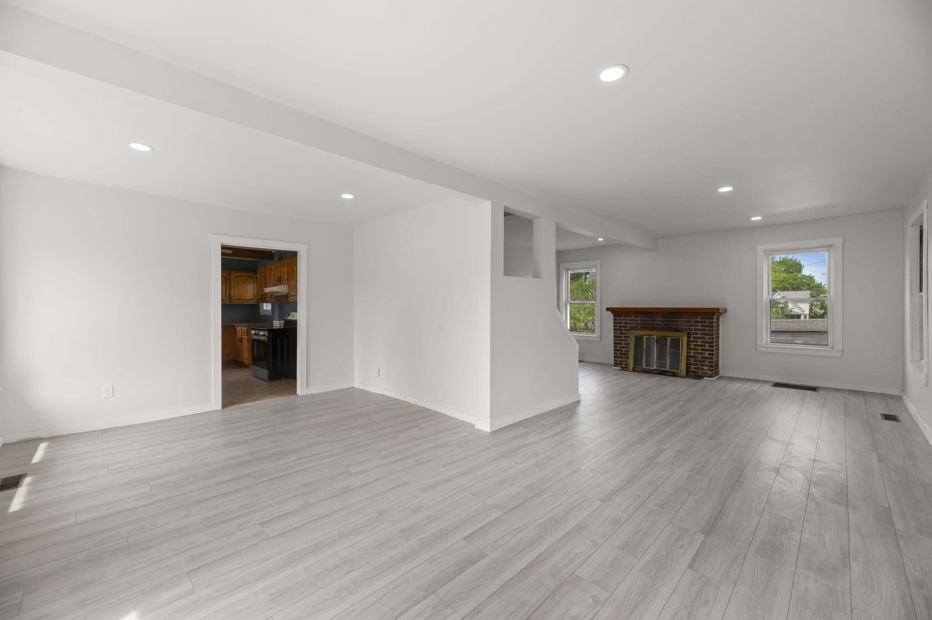 826 Riverside Augusta ME 04330