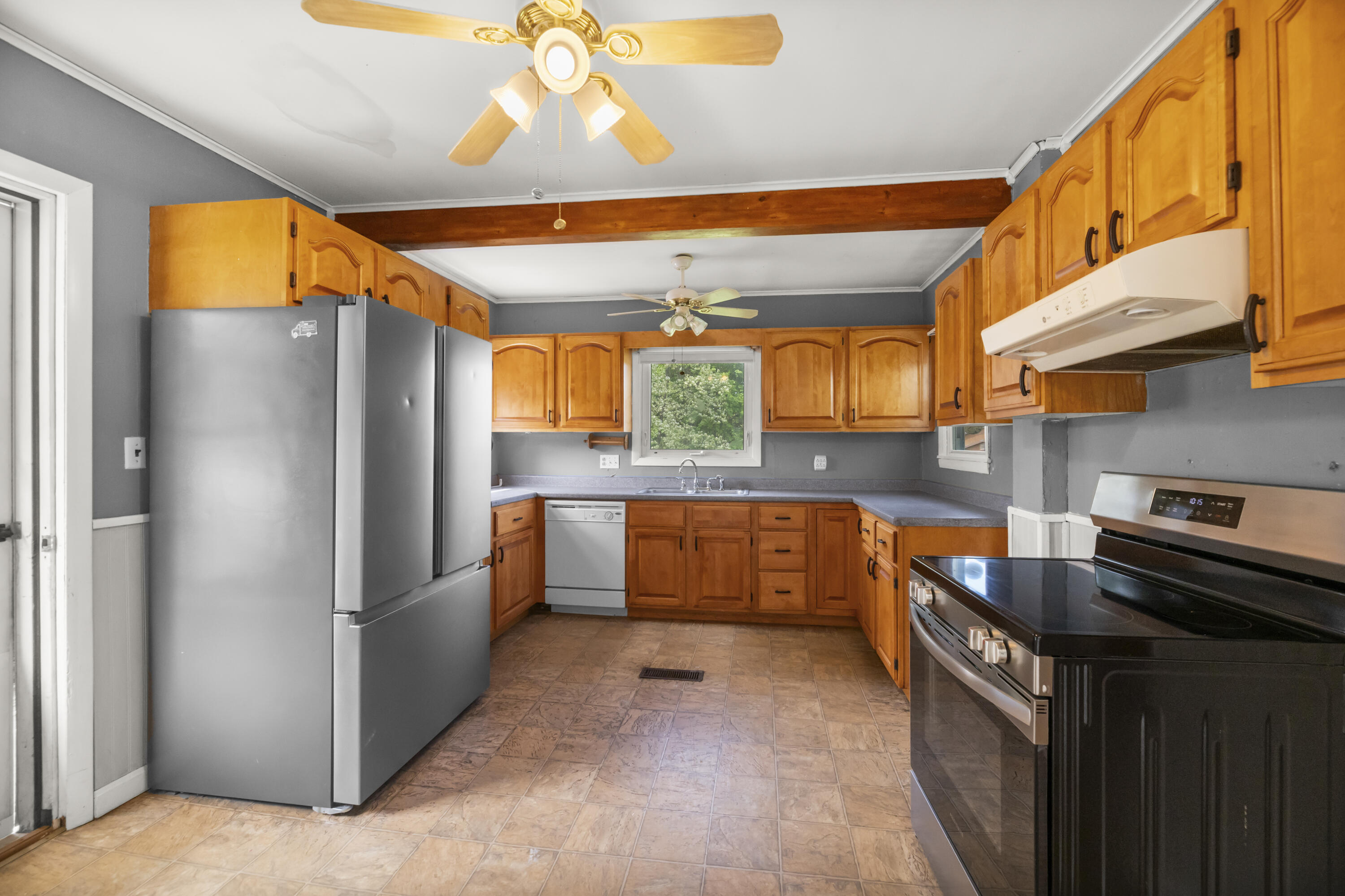 826 Riverside Augusta ME 04330