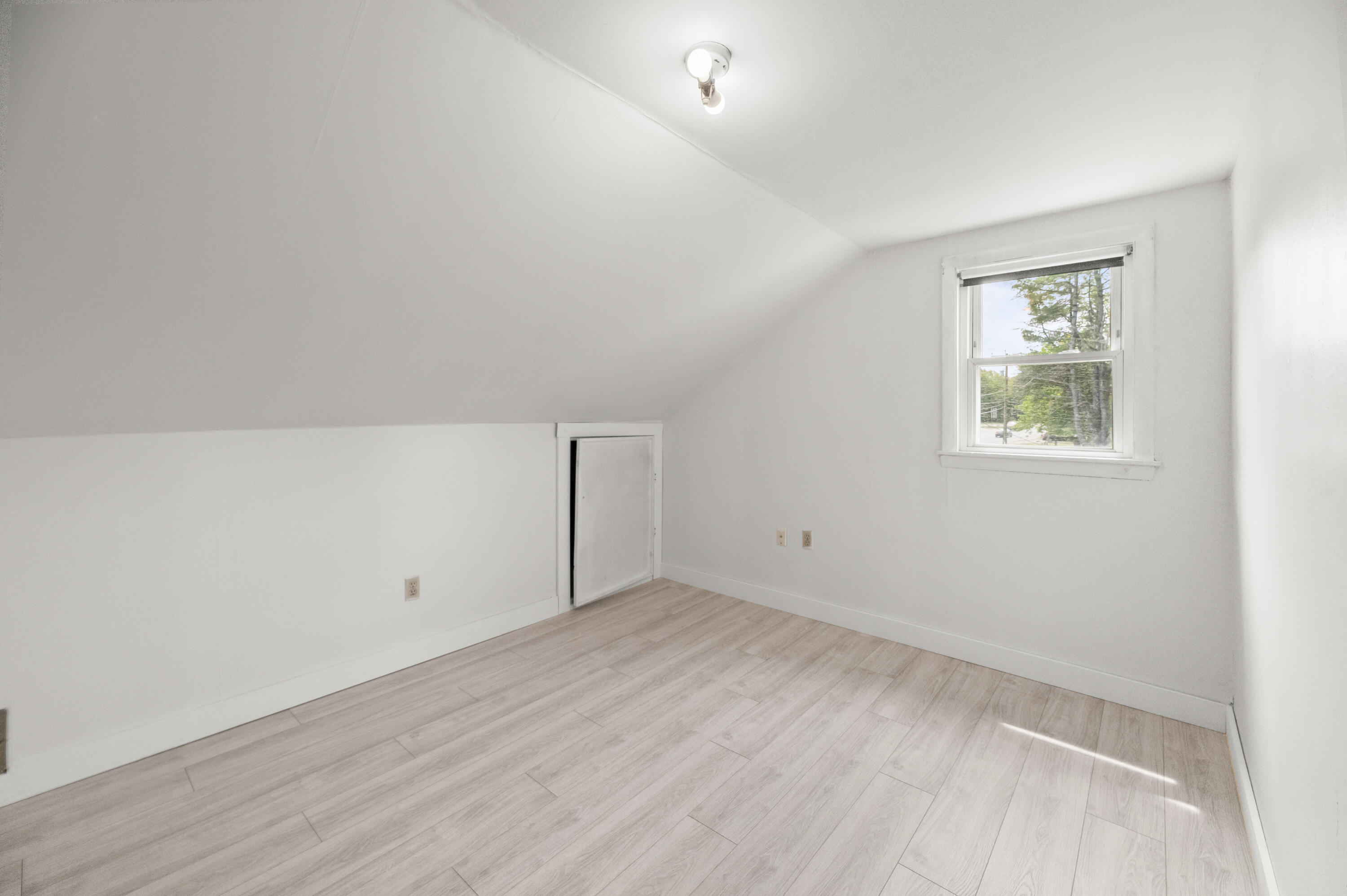 826 Riverside Augusta ME 04330