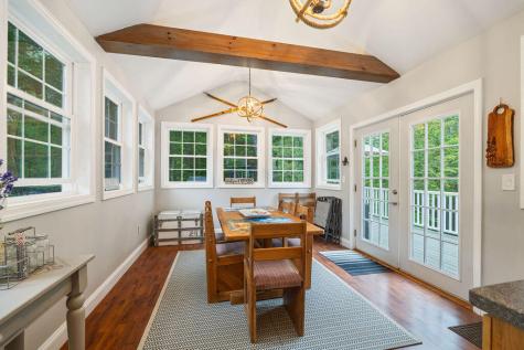 24 Dragon Back Road Naples ME 04055