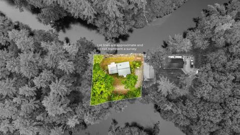 24 Dragon Back Road Naples ME 04055