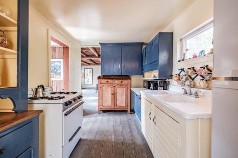 1006 Vernon Street Albany Twp ME 04281