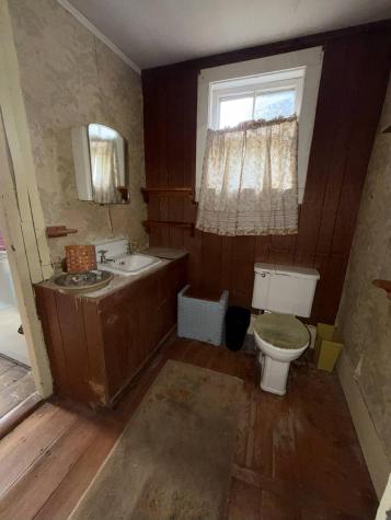 489 Back Road Skowhegan ME 04976