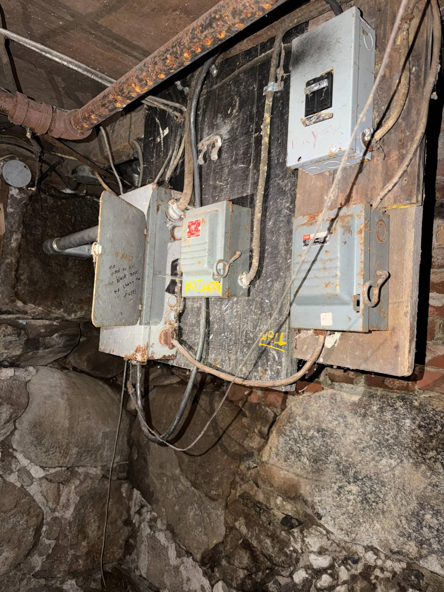 489 Back Road Skowhegan ME 04976