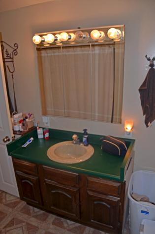 204 Robinson Hill Road Oxford ME 04270