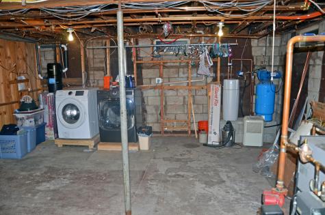 204 Robinson Hill Road Oxford ME 04270