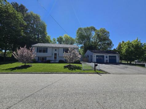 5 Roland Avenue Lewiston ME 04240