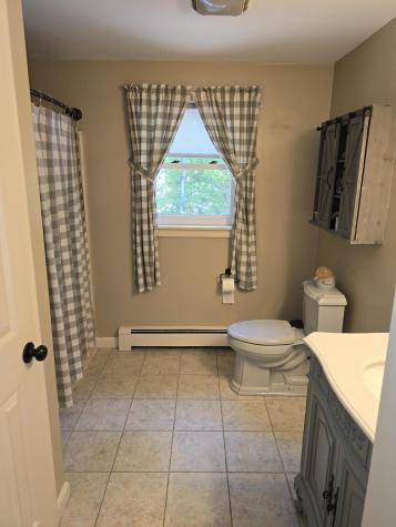 5 Roland Avenue Lewiston ME 04240