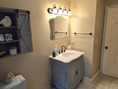 5 Roland Avenue Lewiston ME 04240