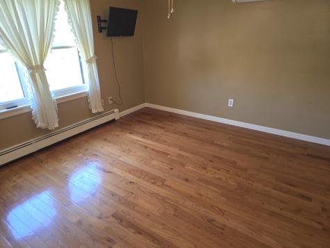 5 Roland Avenue Lewiston ME 04240