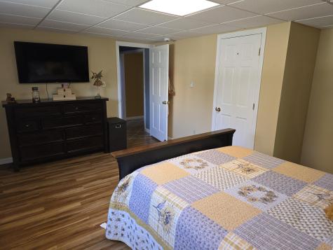 5 Roland Avenue Lewiston ME 04240