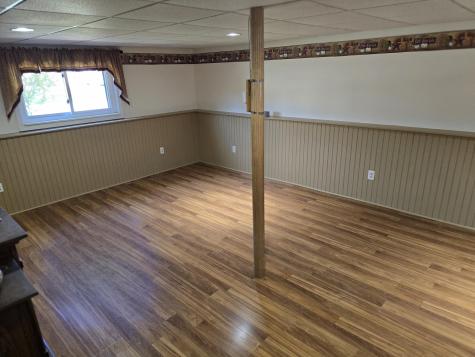 5 Roland Avenue Lewiston ME 04240