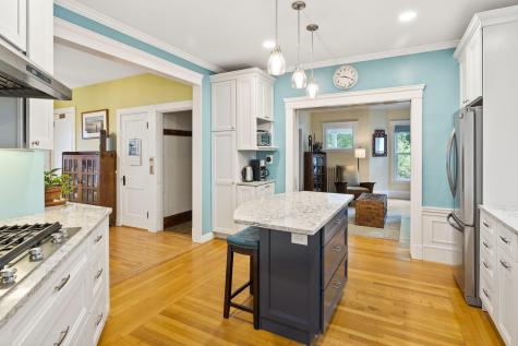 15 Amherst Street Portland ME 04103