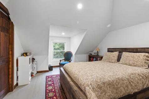 15 Amherst Street Portland ME 04103