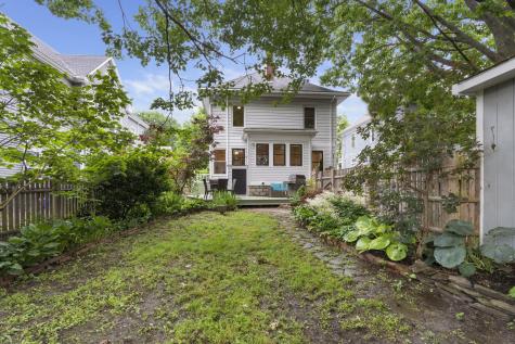 15 Amherst Street Portland ME 04103