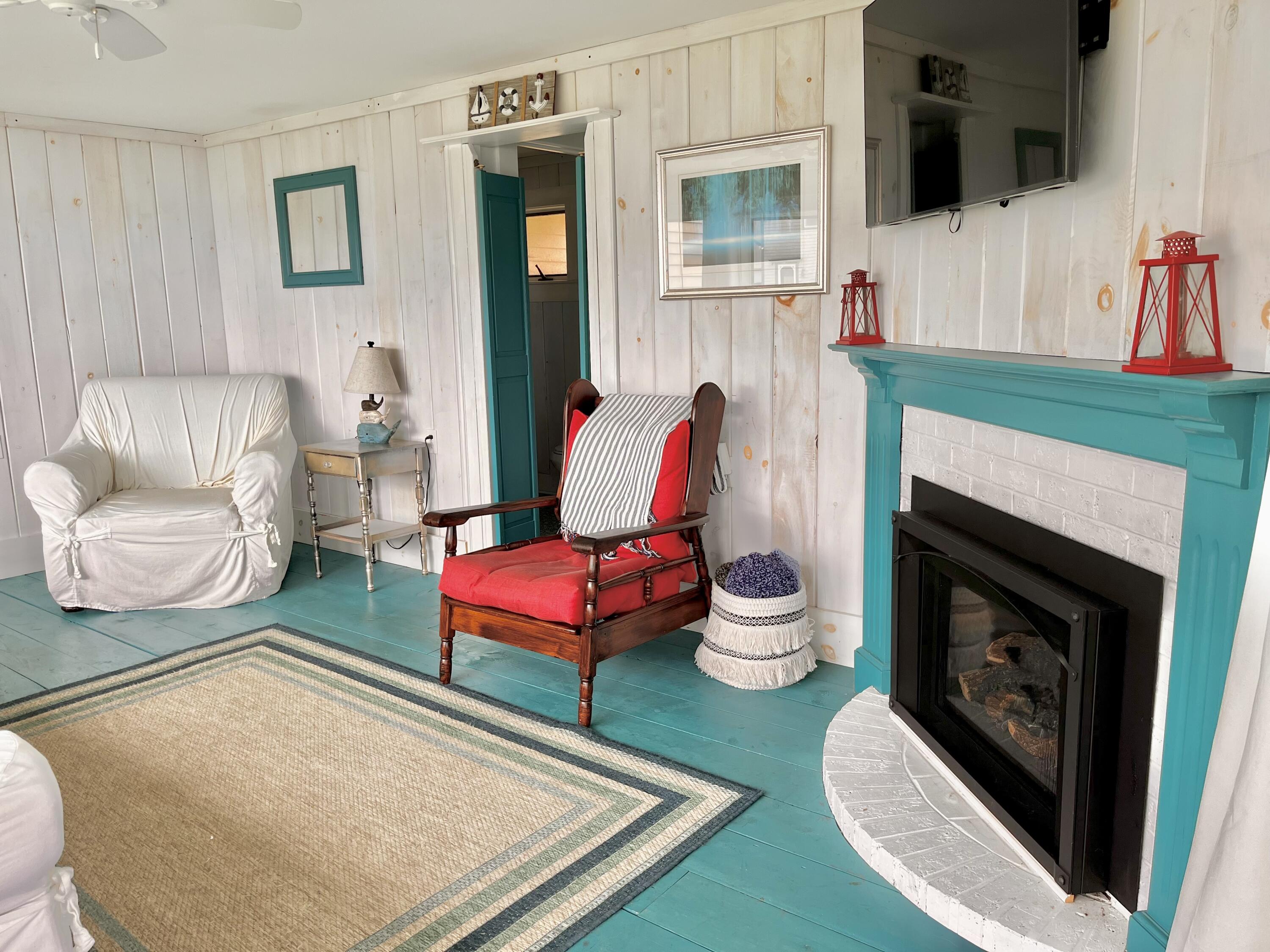 24 Creek Road Bremen ME 04551