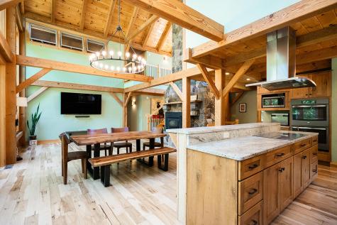 37 Cobb Road Raymond ME 04071