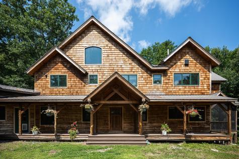 37 Cobb Road Raymond ME 04071