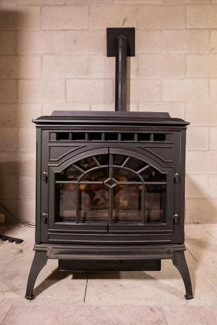 37 Cobb Road Raymond ME 04071