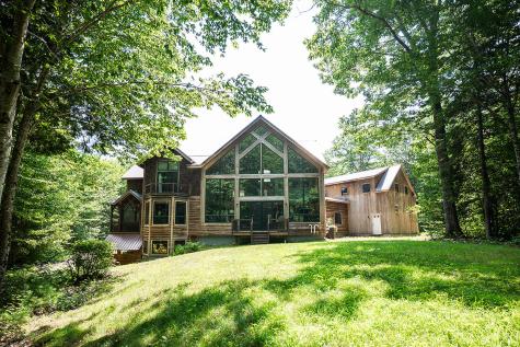 37 Cobb Road Raymond ME 04071