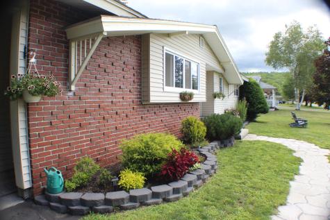 33 Blayne Street Dixfield ME 04224