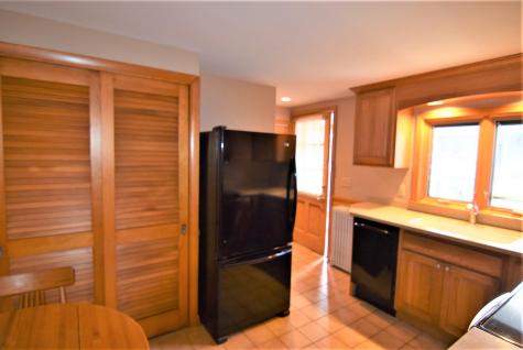 16 Beacon Avenue Auburn ME 04210
