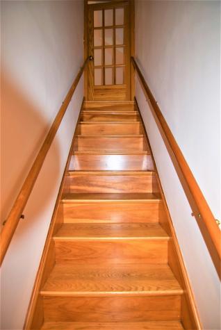 16 Beacon Avenue Auburn ME 04210