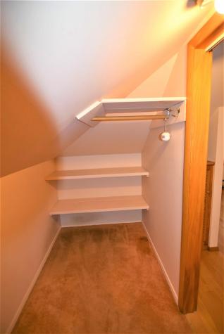 16 Beacon Avenue Auburn ME 04210