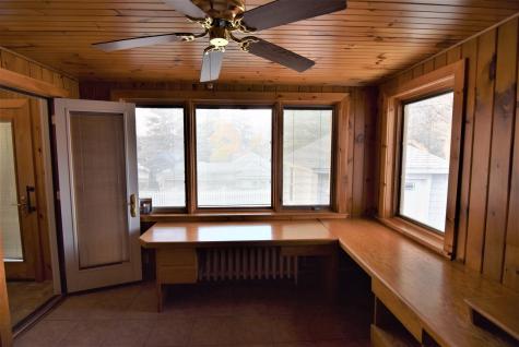 16 Beacon Avenue Auburn ME 04210