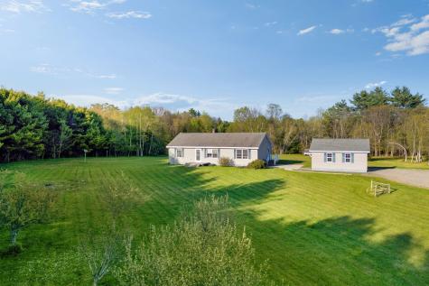 95 Sumner Road Leeds ME 04263