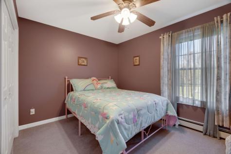 95 Sumner Road Leeds ME 04263