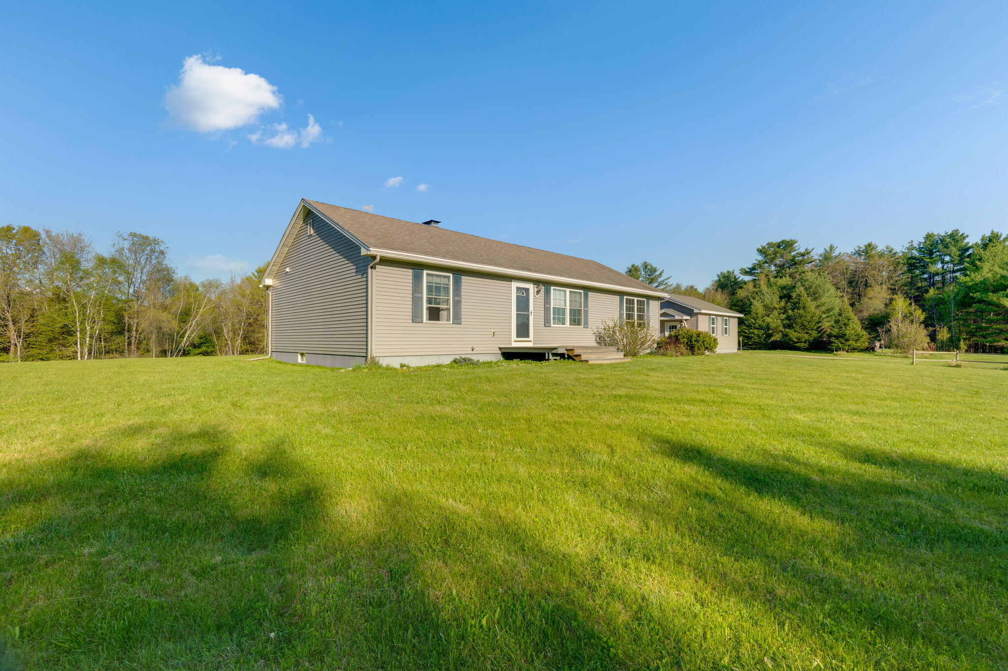95 Sumner Road Leeds ME 04263