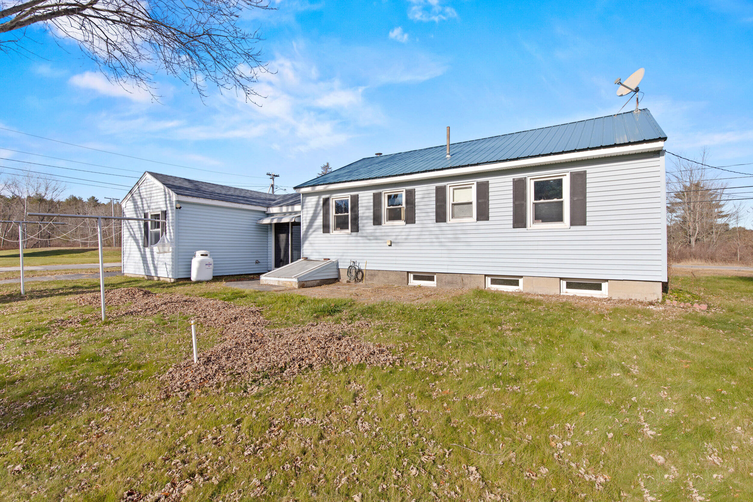 107 W Gray Road Gray ME 04039