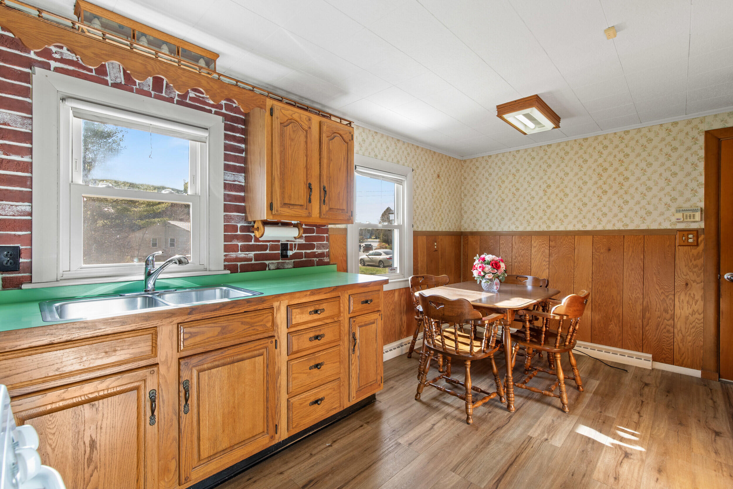 107 W Gray Road Gray ME 04039