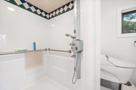 224 Parkway S Brewer ME 04412