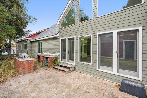 224 Parkway S Brewer ME 04412