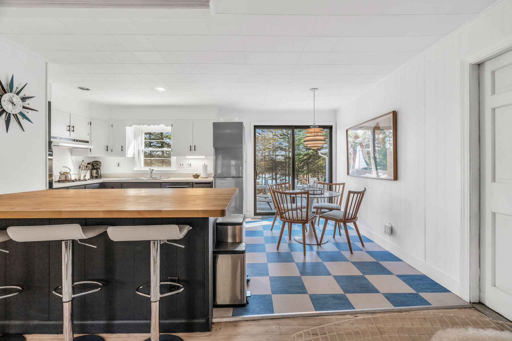 576 Pleasant Point Road Cushing ME 04563