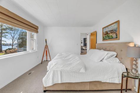 576 Pleasant Point Road Cushing ME 04563