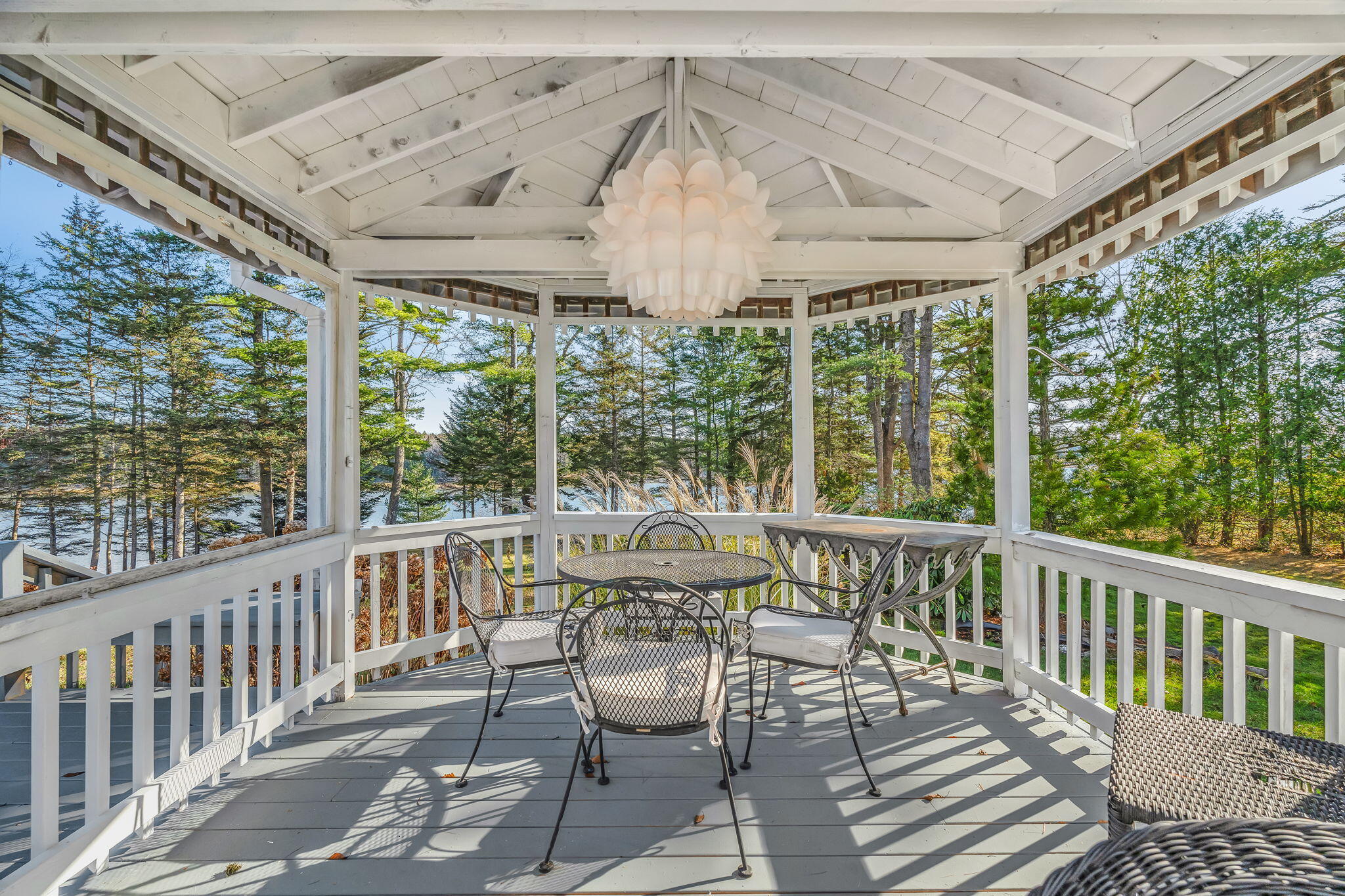 576 Pleasant Point Road Cushing ME 04563