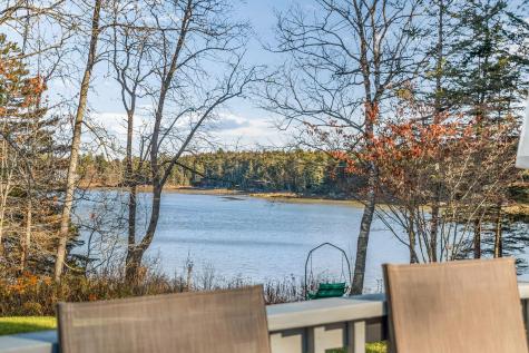 576 Pleasant Point Road Cushing ME 04563