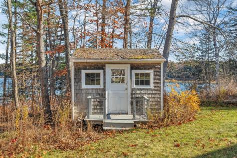 576 Pleasant Point Road Cushing ME 04563