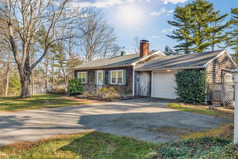 576 Pleasant Point Road Cushing ME 04563