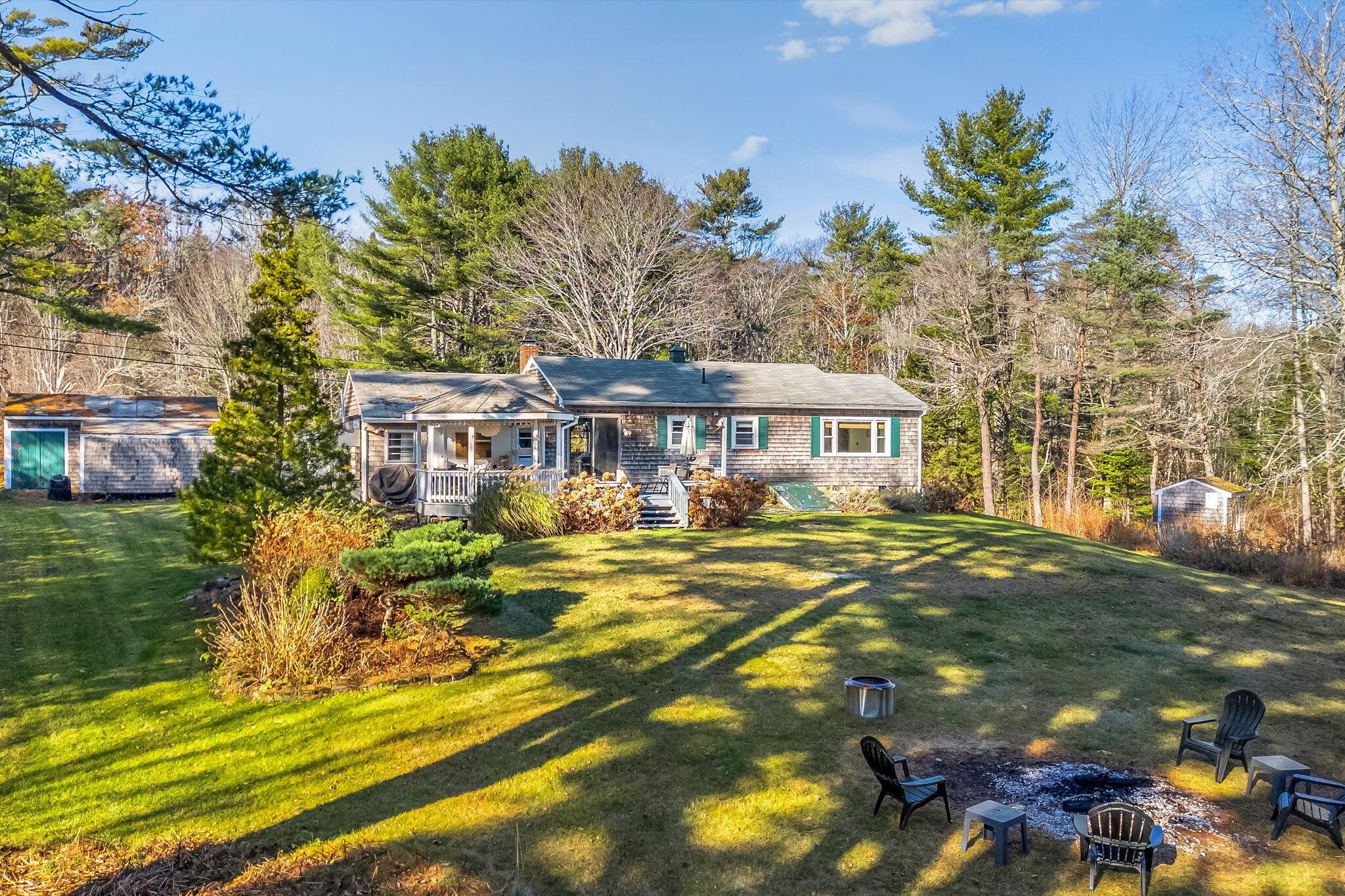 576 Pleasant Point Road Cushing ME 04563