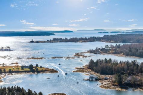 576 Pleasant Point Road Cushing ME 04563