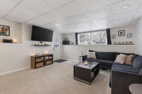 8 Arbor View Lane Scarborough ME 04074